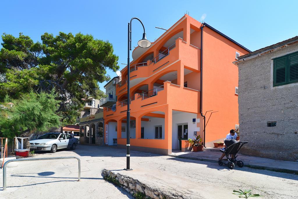 Apartments Juka Hvar Town Bagian luar foto