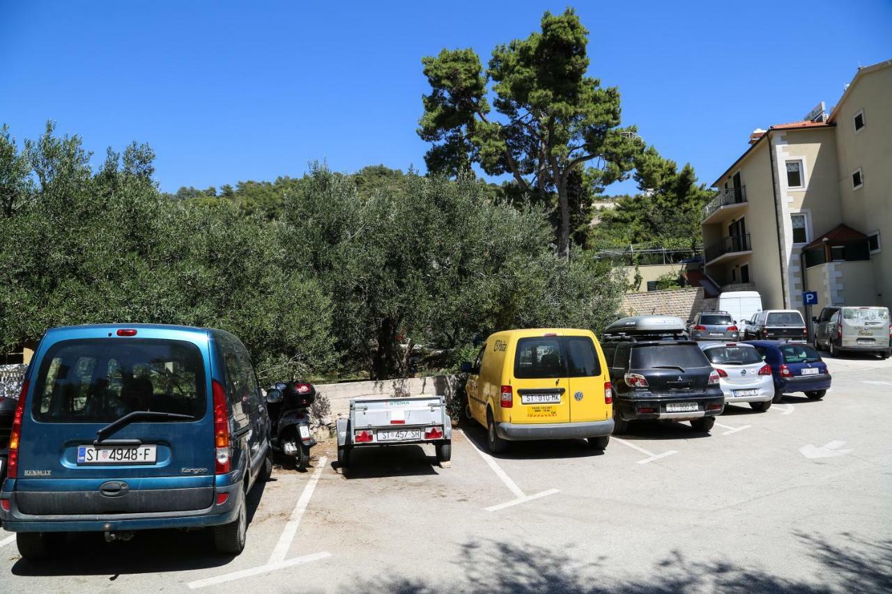Apartments Juka Hvar Town Bagian luar foto